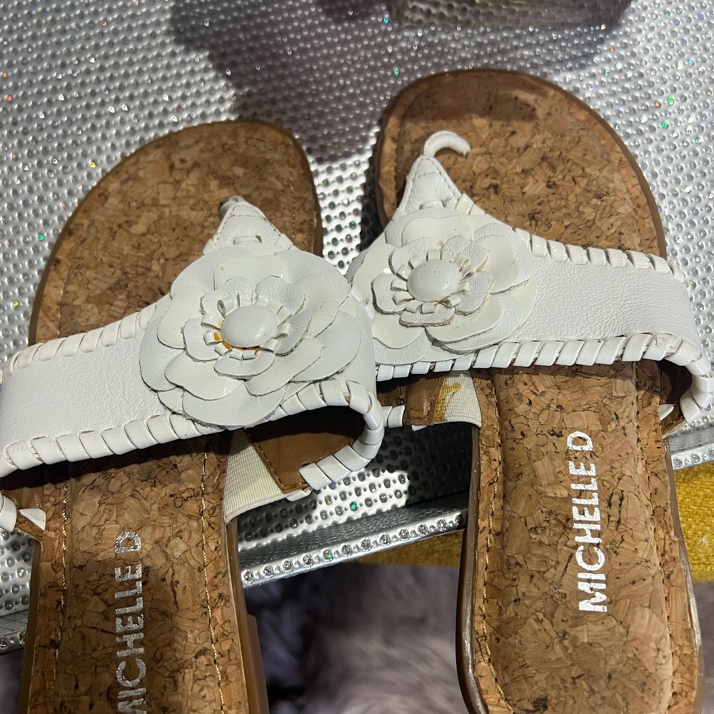 Michelle D Cream Floral Sandals